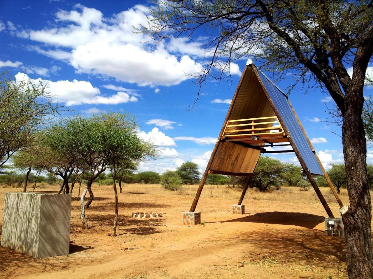 Ovita Wildlife Restcamp Okazize Luaran gambar